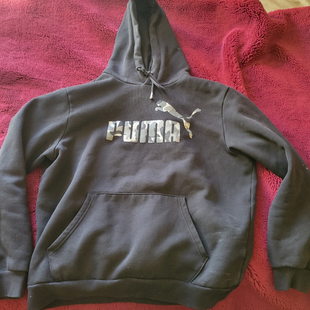 Puma Black Hoodie Sweater